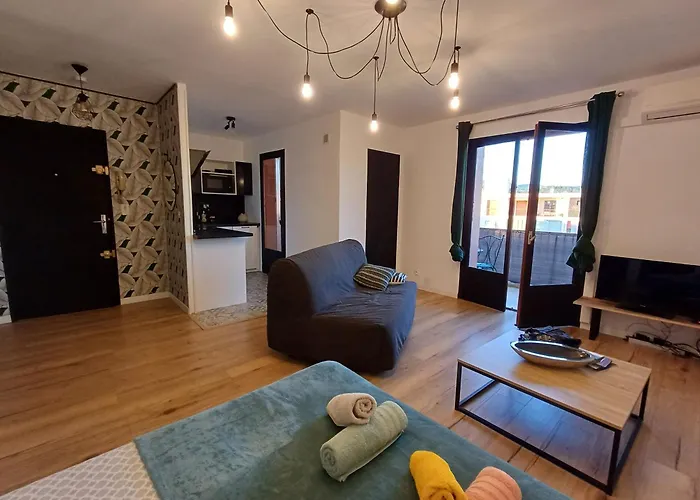 Studio Tres Agreable Avec Balcon Et Wi-Fi