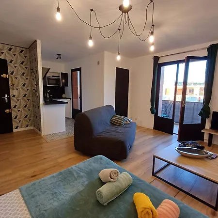 Studio Tres Agreable Avec Balcon Et Wi-Fi Sanary-sur-Mer Exterior photo