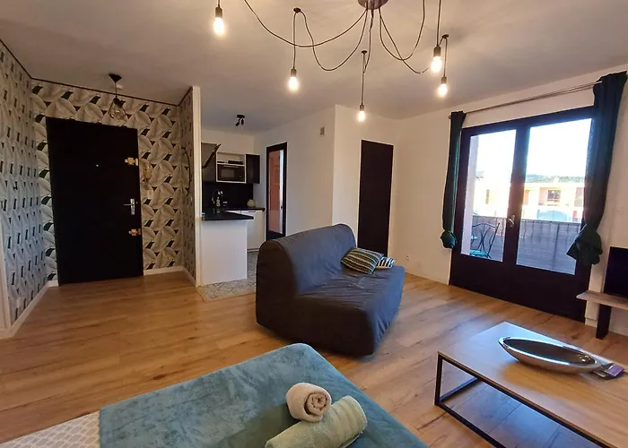 Studio Tres Agreable Avec Balcon Et Wi-Fi
